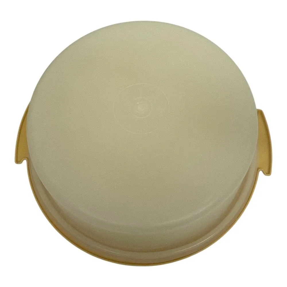 Tupperware vintage pie